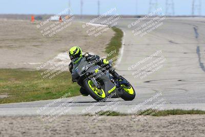media/Mar-22-2025-TrackDaz (Sat) [[0456df0c41]]/Group B/Session 3 (Outside Grapevine)/